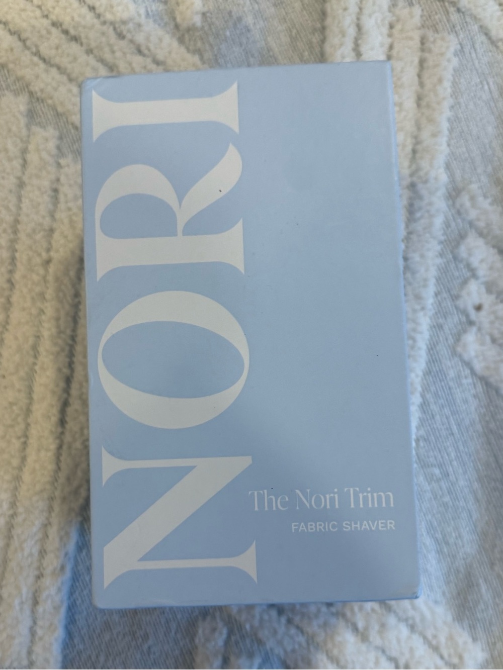 Nori Trim Fabric Shaver Cordless Removes Pilling Clothing/Furniture New In Box